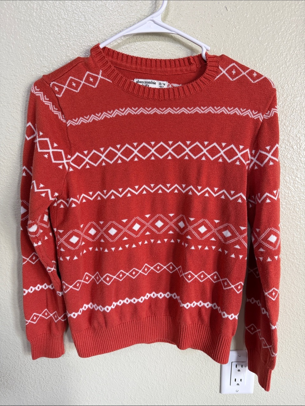 Abercrombie kids Sweater with White Geometric Fair Isle